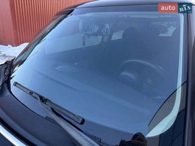 Чорний Міні Cooper, об'ємом двигуна 1.6 л та пробігом 300 тис. км за 5350 $, фото 9 на Automoto.ua