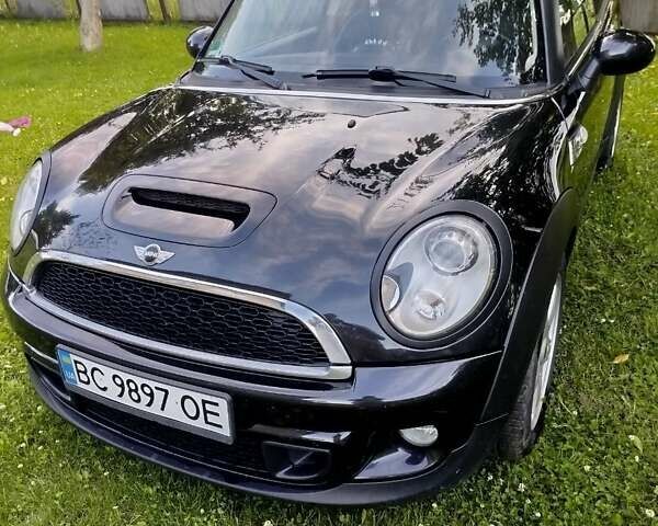 Черный Мини Купер, объемом двигателя 1.6 л и пробегом 290 тыс. км за 7700 $, фото 9 на Automoto.ua