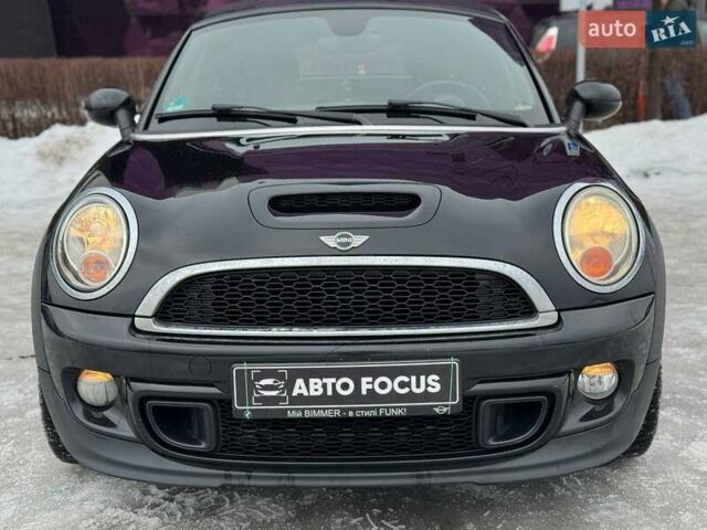 Чорний Міні Cooper, об'ємом двигуна 2 л та пробігом 259 тис. км за 10990 $, фото 2 на Automoto.ua