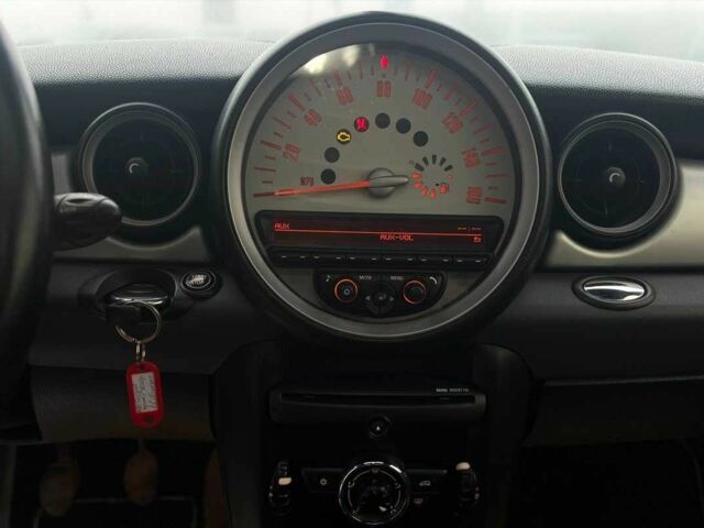 Черный Мини Купер, объемом двигателя 0 л и пробегом 223 тыс. км за 7000 $, фото 17 на Automoto.ua