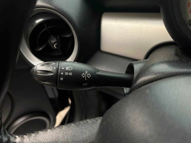 Черный Мини Купер, объемом двигателя 0 л и пробегом 223 тыс. км за 7000 $, фото 14 на Automoto.ua