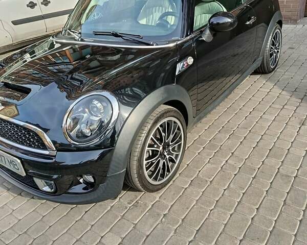 Чорний Міні Cooper, об'ємом двигуна 1.6 л та пробігом 29 тис. км за 25000 $, фото 2 на Automoto.ua