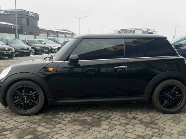 Черный Мини Купер, объемом двигателя 0 л и пробегом 223 тыс. км за 7000 $, фото 3 на Automoto.ua