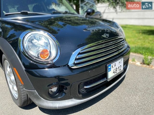 Чорний Міні Cooper, об'ємом двигуна 1.6 л та пробігом 160 тис. км за 8500 $, фото 1 на Automoto.ua