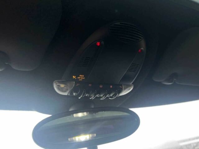 Черный Мини Купер, объемом двигателя 0 л и пробегом 223 тыс. км за 7000 $, фото 19 на Automoto.ua