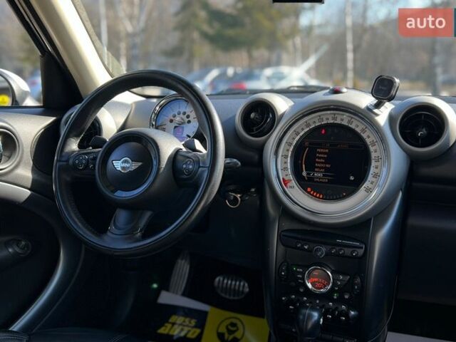 Черный Мини Купер, объемом двигателя 2 л и пробегом 229 тыс. км за 13800 $, фото 18 на Automoto.ua