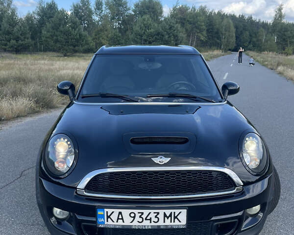 Черный Мини Купер, объемом двигателя 1.6 л и пробегом 138 тыс. км за 10800 $, фото 3 на Automoto.ua