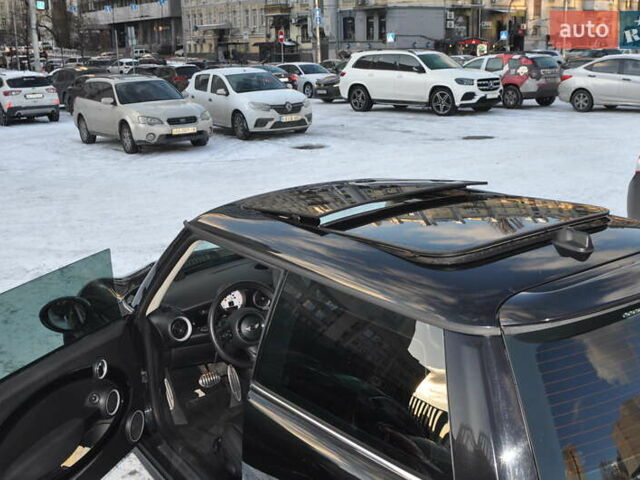 Чорний Міні Cooper, об'ємом двигуна 1.6 л та пробігом 123 тис. км за 8900 $, фото 14 на Automoto.ua