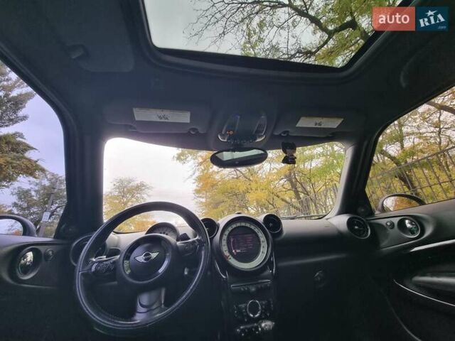 Чорний Міні Cooper, об'ємом двигуна 1.6 л та пробігом 178 тис. км за 11300 $, фото 8 на Automoto.ua