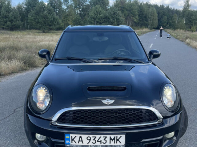 Черный Мини Купер, объемом двигателя 1.6 л и пробегом 138 тыс. км за 8700 $, фото 3 на Automoto.ua