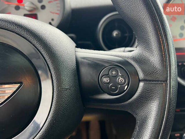 Чорний Міні Cooper, об'ємом двигуна 1.6 л та пробігом 272 тис. км за 6800 $, фото 13 на Automoto.ua