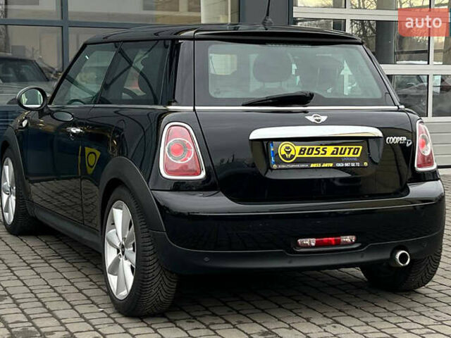 Чорний Міні Cooper, об'ємом двигуна 1.6 л та пробігом 272 тис. км за 6800 $, фото 4 на Automoto.ua