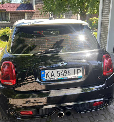 Черный Мини Купер, объемом двигателя 2 л и пробегом 125 тыс. км за 12999 $, фото 11 на Automoto.ua