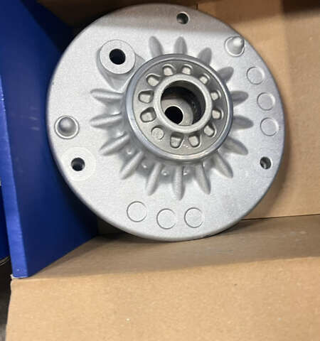 Черный Мини Купер, объемом двигателя 2 л и пробегом 125 тыс. км за 12999 $, фото 25 на Automoto.ua