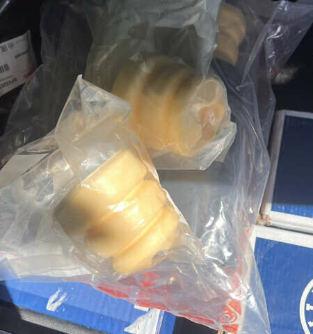 Черный Мини Купер, объемом двигателя 2 л и пробегом 125 тыс. км за 12999 $, фото 22 на Automoto.ua