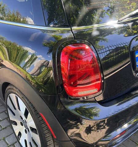 Черный Мини Купер, объемом двигателя 2 л и пробегом 125 тыс. км за 12999 $, фото 10 на Automoto.ua