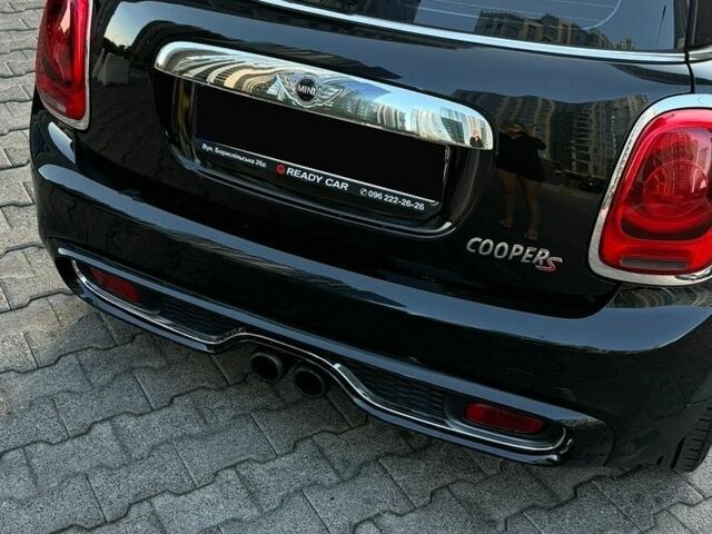 Чорний Міні Cooper, об'ємом двигуна 2 л та пробігом 180 тис. км за 12500 $, фото 14 на Automoto.ua