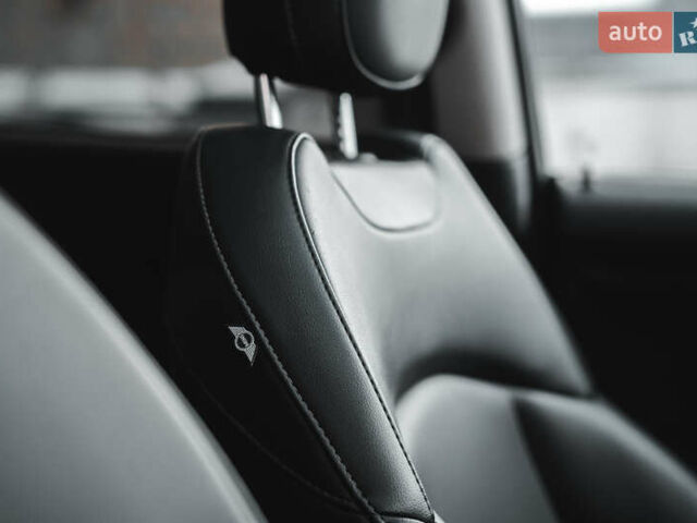 Чорний Міні Cooper, об'ємом двигуна 2 л та пробігом 134 тис. км за 10500 $, фото 25 на Automoto.ua