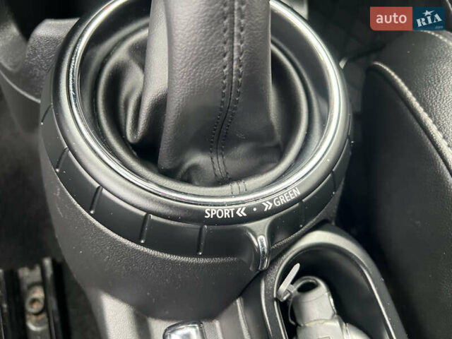 Чорний Міні Cooper, об'ємом двигуна 2 л та пробігом 177 тис. км за 11900 $, фото 57 на Automoto.ua