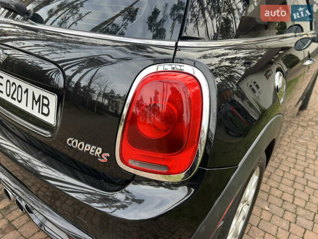 Чорний Міні Cooper, об'ємом двигуна 2 л та пробігом 177 тис. км за 11900 $, фото 30 на Automoto.ua
