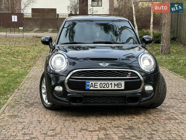 Чорний Міні Cooper, об'ємом двигуна 2 л та пробігом 177 тис. км за 11900 $, фото 9 на Automoto.ua