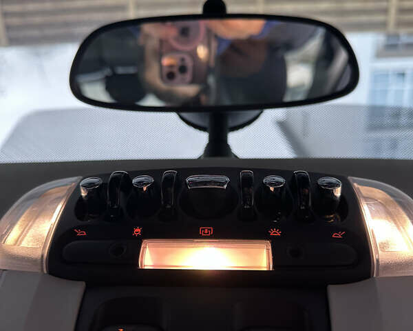 Черный Мини Купер, объемом двигателя 1.5 л и пробегом 163 тыс. км за 12500 $, фото 31 на Automoto.ua