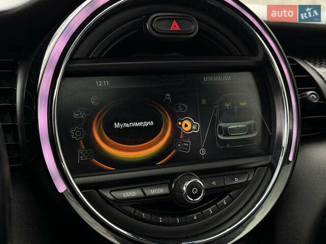 Черный Мини Купер, объемом двигателя 2 л и пробегом 155 тыс. км за 13490 $, фото 21 на Automoto.ua