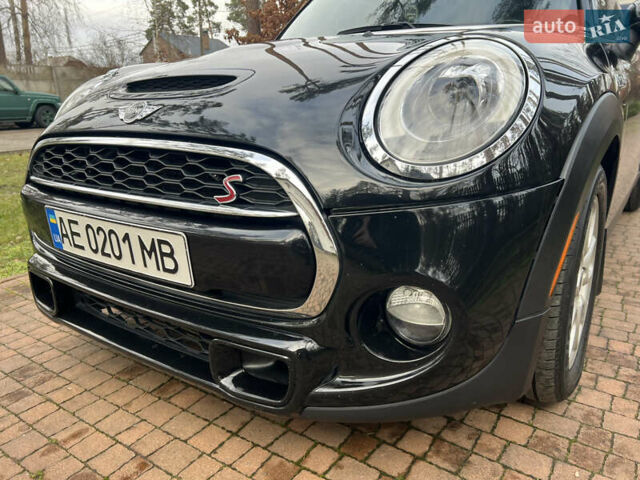 Чорний Міні Cooper, об'ємом двигуна 2 л та пробігом 177 тис. км за 11900 $, фото 23 на Automoto.ua