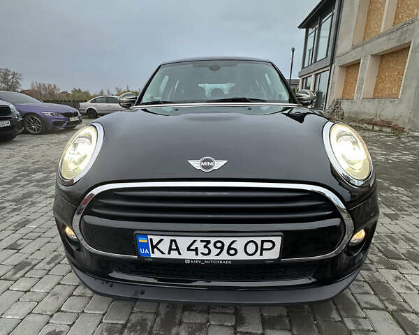Черный Мини Купер, объемом двигателя 1.5 л и пробегом 163 тыс. км за 12500 $, фото 34 на Automoto.ua