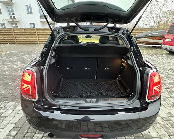 Черный Мини Купер, объемом двигателя 1.5 л и пробегом 163 тыс. км за 12500 $, фото 35 на Automoto.ua