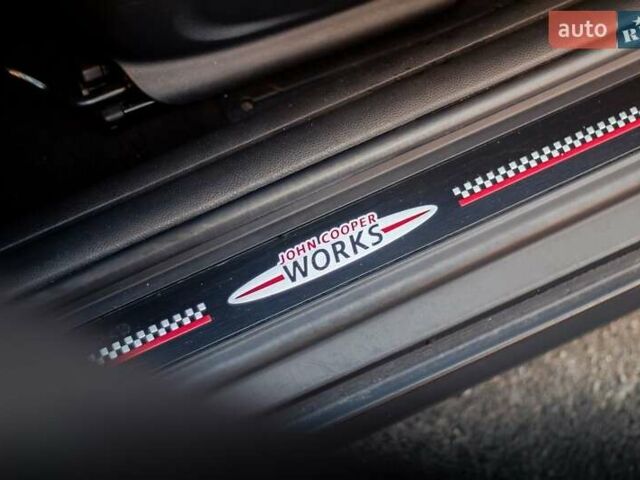 Чорний Міні Cooper, об'ємом двигуна 2 л та пробігом 70 тис. км за 14999 $, фото 12 на Automoto.ua