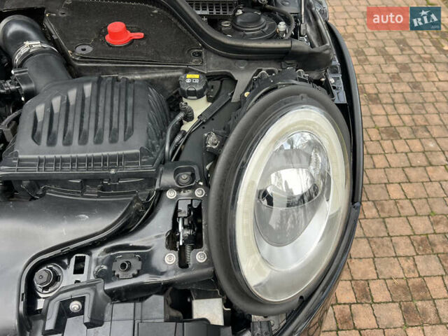 Чорний Міні Cooper, об'ємом двигуна 2 л та пробігом 177 тис. км за 11900 $, фото 39 на Automoto.ua