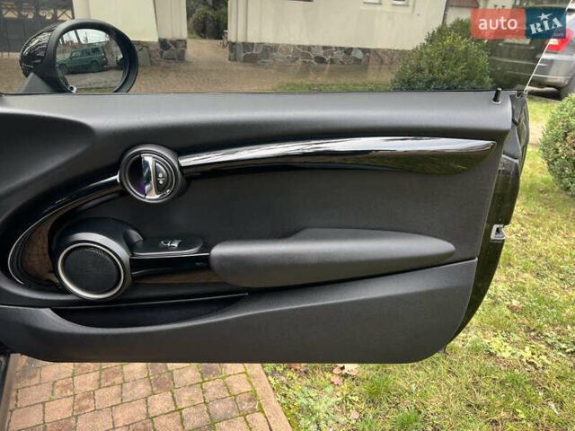 Чорний Міні Cooper, об'ємом двигуна 2 л та пробігом 177 тис. км за 11900 $, фото 74 на Automoto.ua