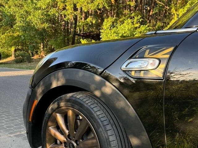 Чорний Міні Cooper, об'ємом двигуна 2 л та пробігом 119 тис. км за 15999 $, фото 8 на Automoto.ua