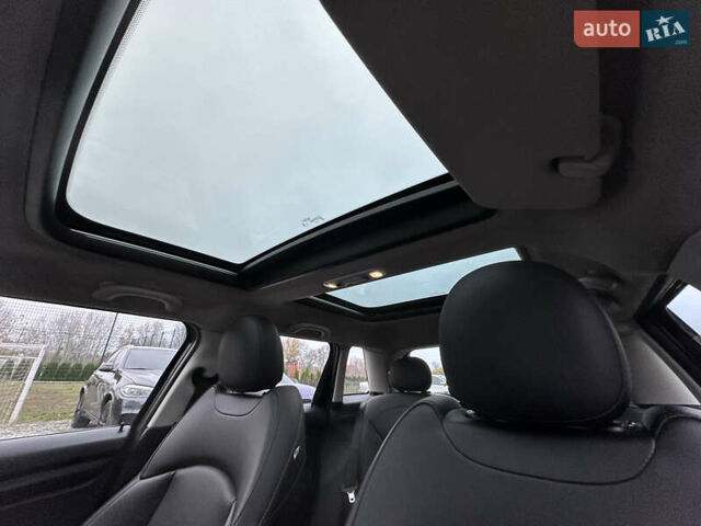 Черный Мини Купер, объемом двигателя 1.5 л и пробегом 163 тыс. км за 12500 $, фото 30 на Automoto.ua