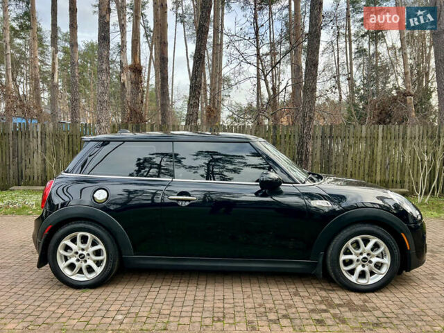 Чорний Міні Cooper, об'ємом двигуна 2 л та пробігом 177 тис. км за 11900 $, фото 17 на Automoto.ua