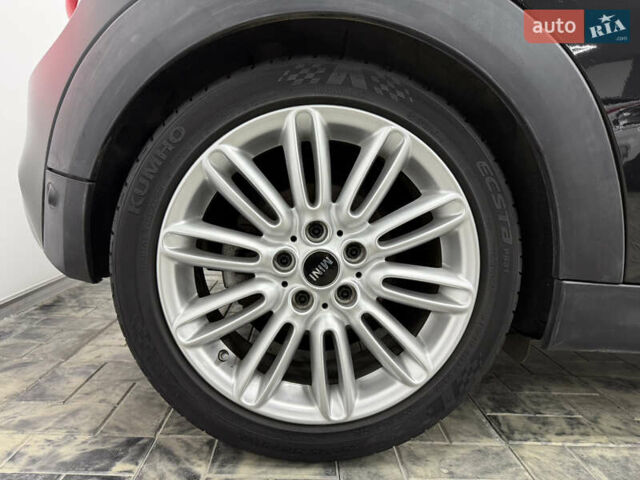 Черный Мини Купер, объемом двигателя 2 л и пробегом 53 тыс. км за 16999 $, фото 8 на Automoto.ua