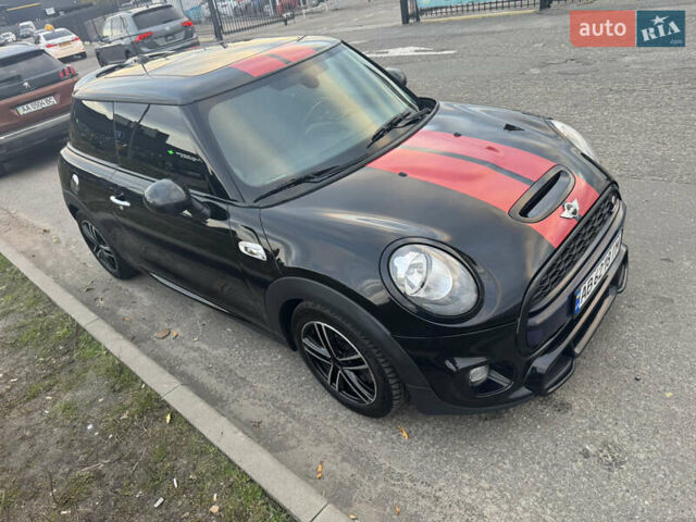 Мини Купер 2016 в Киеве на Automoto.ua Черный Мини Купер, объемом двигателя 2 л и пробегом 142 тыс. км за 14500 $, фото 5 на Automoto.ua