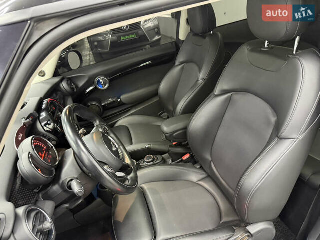 Черный Мини Купер, объемом двигателя 2 л и пробегом 53 тыс. км за 16999 $, фото 25 на Automoto.ua
