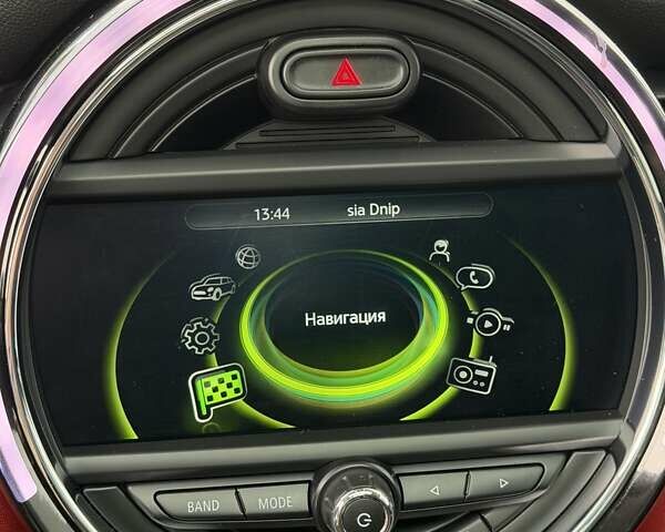 Чорний Міні Cooper, об'ємом двигуна 1.5 л та пробігом 61 тис. км за 13500 $, фото 25 на Automoto.ua