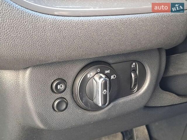 Чорний Міні Cooper, об'ємом двигуна 2 л та пробігом 80 тис. км за 15490 $, фото 13 на Automoto.ua