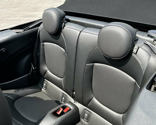 Черный Мини Купер, объемом двигателя 1.5 л и пробегом 140 тыс. км за 14200 $, фото 13 на Automoto.ua