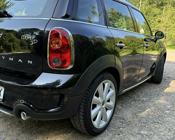 Черный Мини Купер, объемом двигателя 2 л и пробегом 189 тыс. км за 14399 $, фото 5 на Automoto.ua