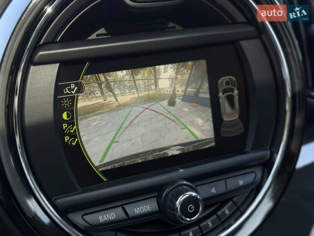 Чорний Міні Cooper, об'ємом двигуна 2 л та пробігом 64 тис. км за 19700 $, фото 28 на Automoto.ua