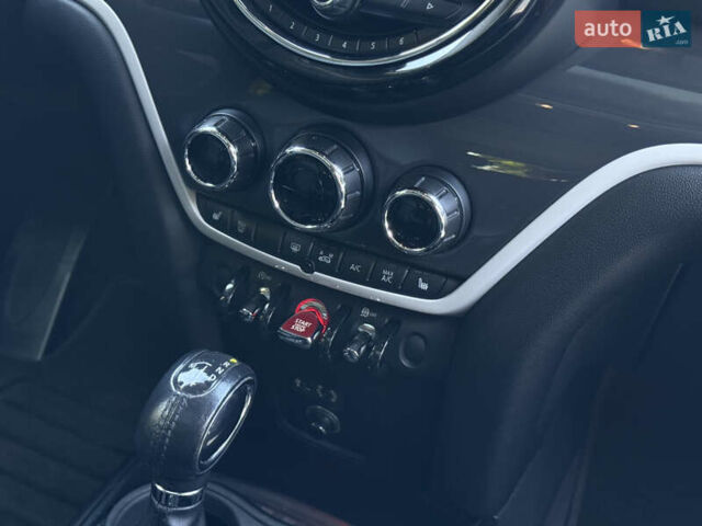 Мини Купер 2017 в Ивано-Франковске на Automoto.ua Черный Мини Купер, объемом двигателя 2 л и пробегом 64 тыс. км за 19200 $, фото 13 на Automoto.ua