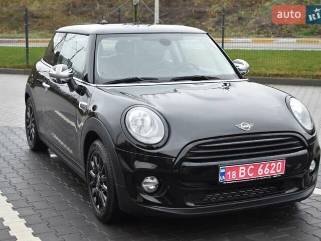 Чорний Міні Cooper, об'ємом двигуна 1.5 л та пробігом 85 тис. км за 13700 $, фото 15 на Automoto.ua