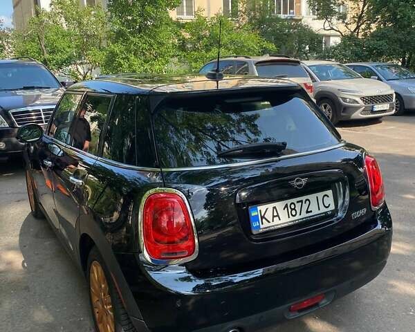 Черный Мини Купер, объемом двигателя 1.5 л и пробегом 59 тыс. км за 18000 $, фото 3 на Automoto.ua