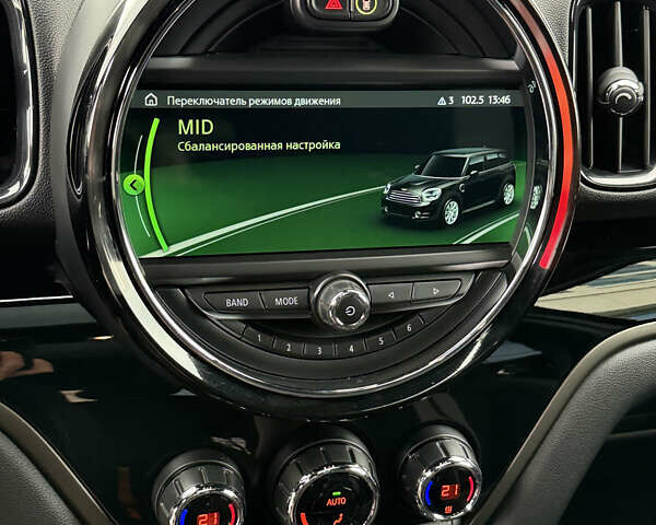 Черный Мини Купер, объемом двигателя 1.5 л и пробегом 108 тыс. км за 21100 $, фото 20 на Automoto.ua