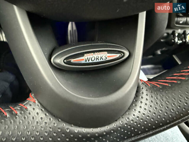 Черный Мини Купер, объемом двигателя 1.5 л и пробегом 108 тыс. км за 21100 $, фото 33 на Automoto.ua