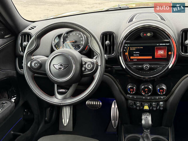 Черный Мини Купер, объемом двигателя 1.5 л и пробегом 108 тыс. км за 21100 $, фото 27 на Automoto.ua